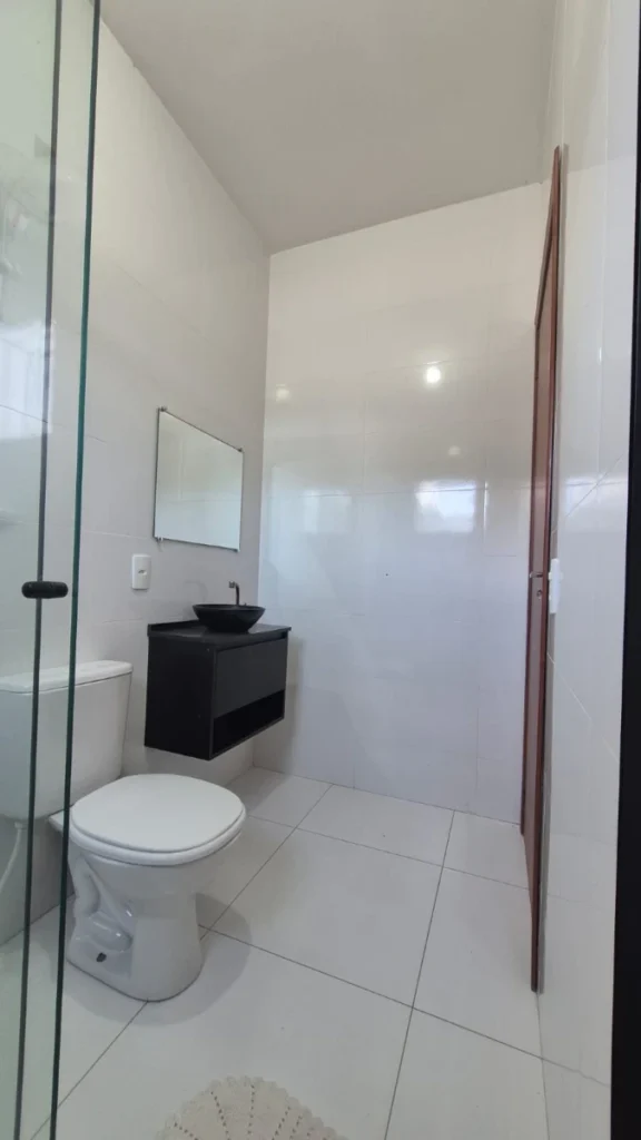 Casa sozinha no terreno com 1 suíte + 1 dormitório – Itacolomi – Balneário Piçarras – SC
