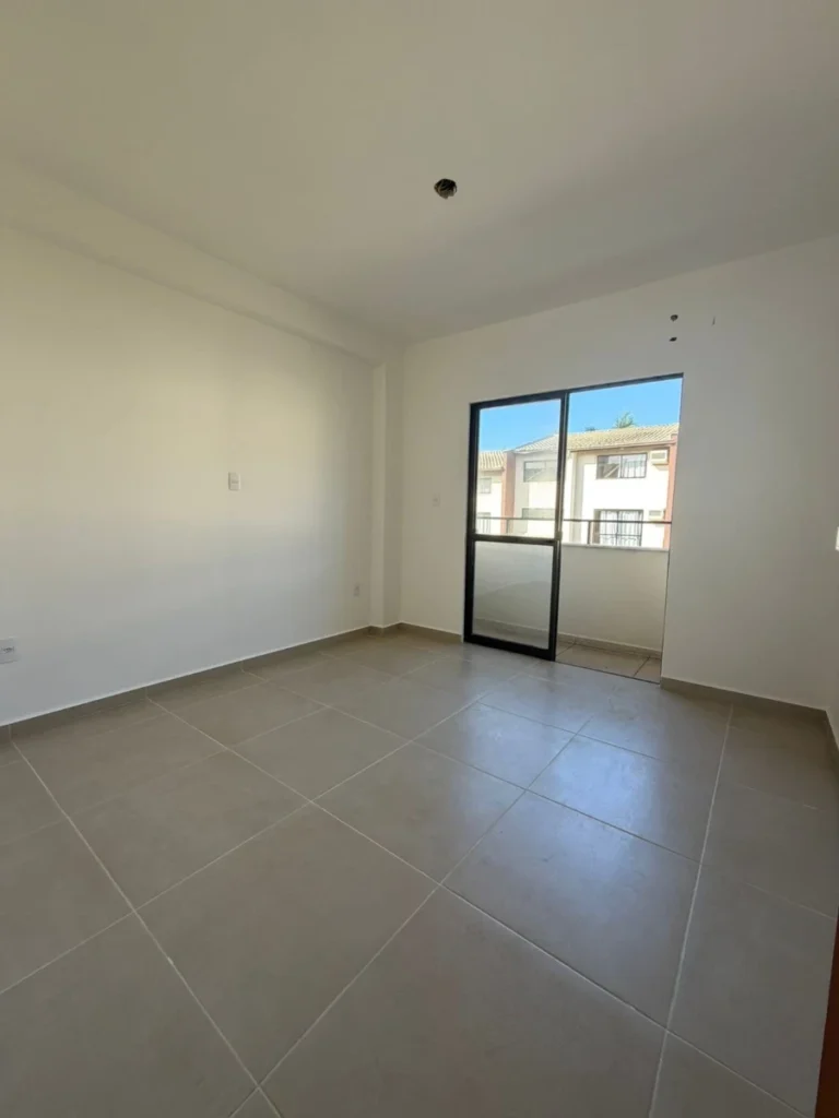 Sobrado Geminado Frente mar em Condomínio fechado com 1 suíte + 2 dormitórios em Itajuba – Barra Velha – SC – Residencial Graziela