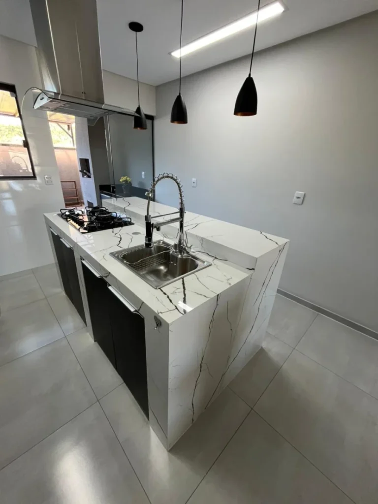 Sobrado Semi Mobiliado com 2 suítes em Nossa Senhora da Paz – Balneário Piçarras – SC