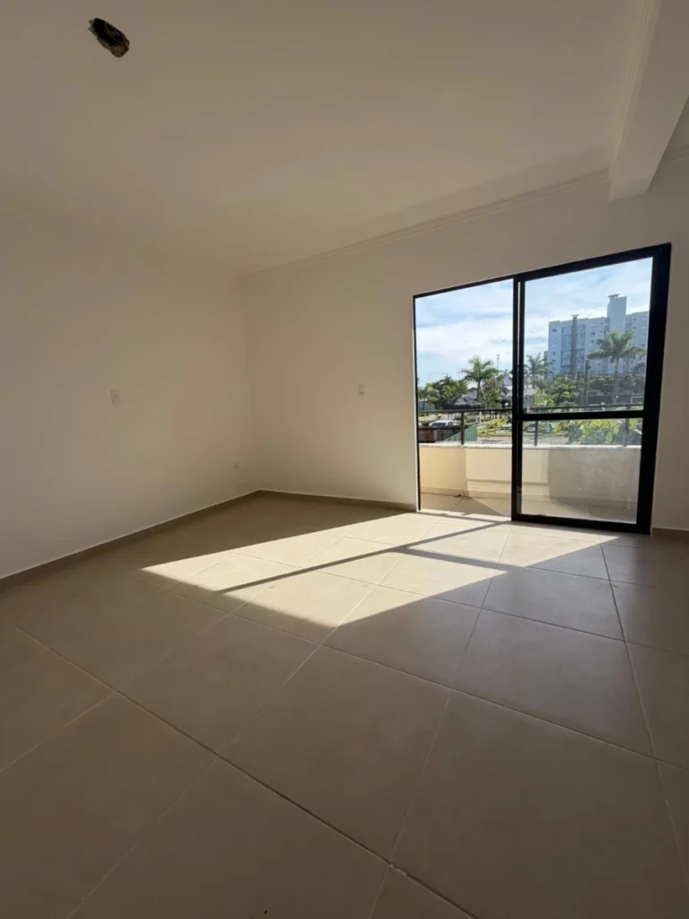 Sobrado Geminado Frente mar em Condomínio fechado com 1 suíte + 2 dormitórios em Itajuba – Barra Velha – SC – Residencial Graziela