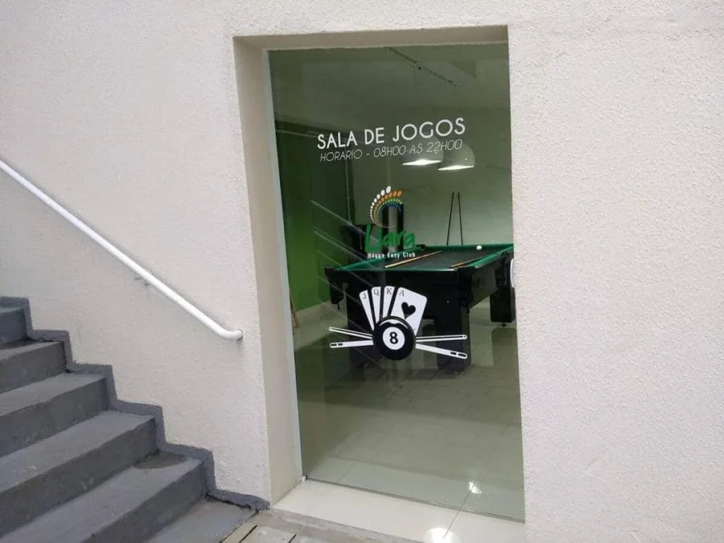 Apartamento mobiliado 2 quartos a 380m da praia em Itacolomi – Balneário Piçarras – SC – Cond. Liara