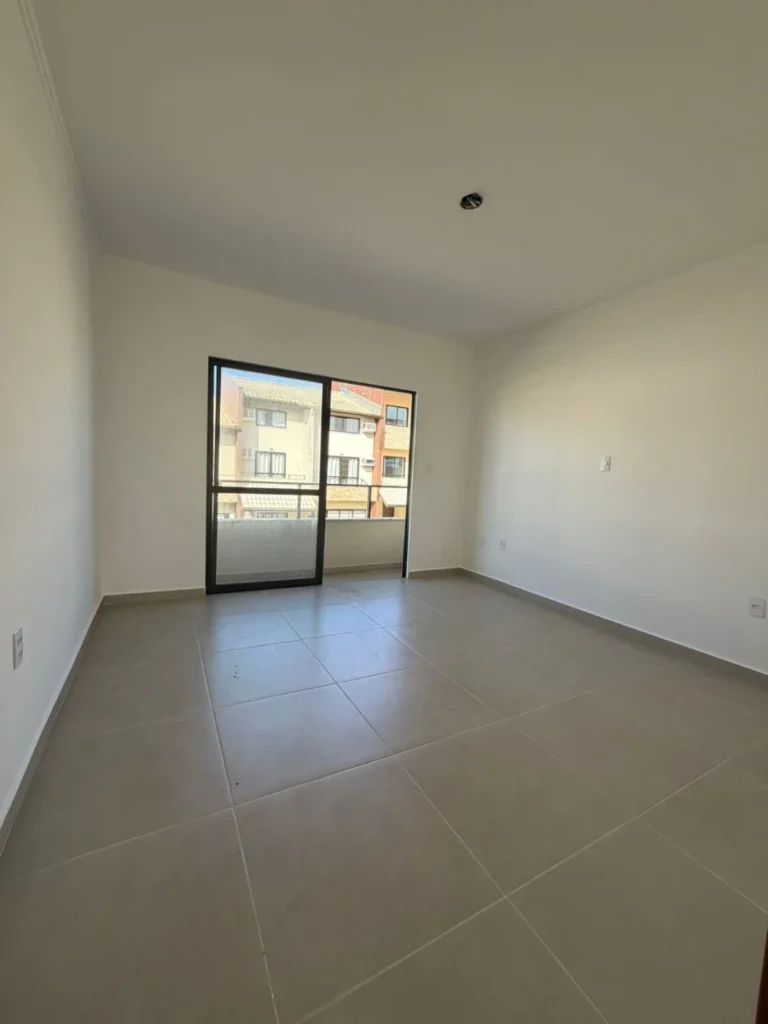 Sobrado Geminado Frente mar em Condomínio fechado com 1 suíte + 2 dormitórios em Itajuba – Barra Velha – SC – Residencial Graziela