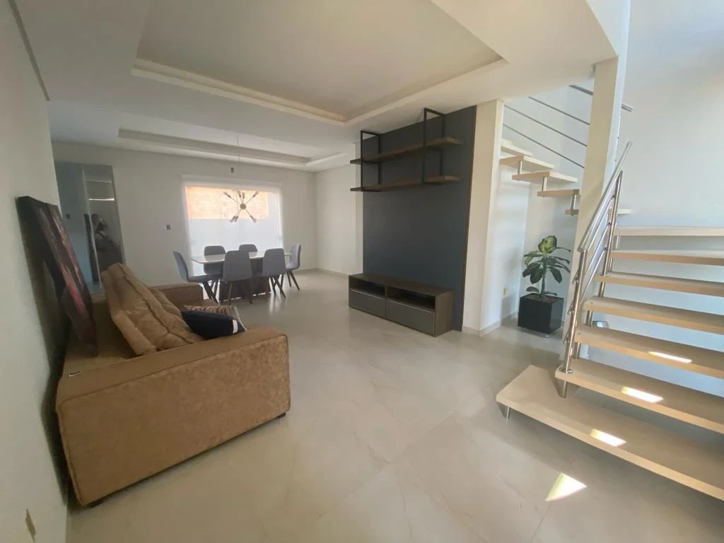 Sobrado Mobiliado com 3 dormitórios sendo 1 suíte apenas á 750 metros da praia – Itacolomi