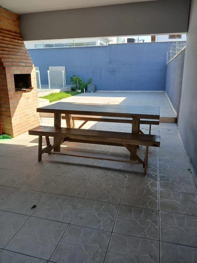 Casa Mobiliada com piscina á 300 metros do mar com 2 dormitórios – Praia Alegre – Penha – SC