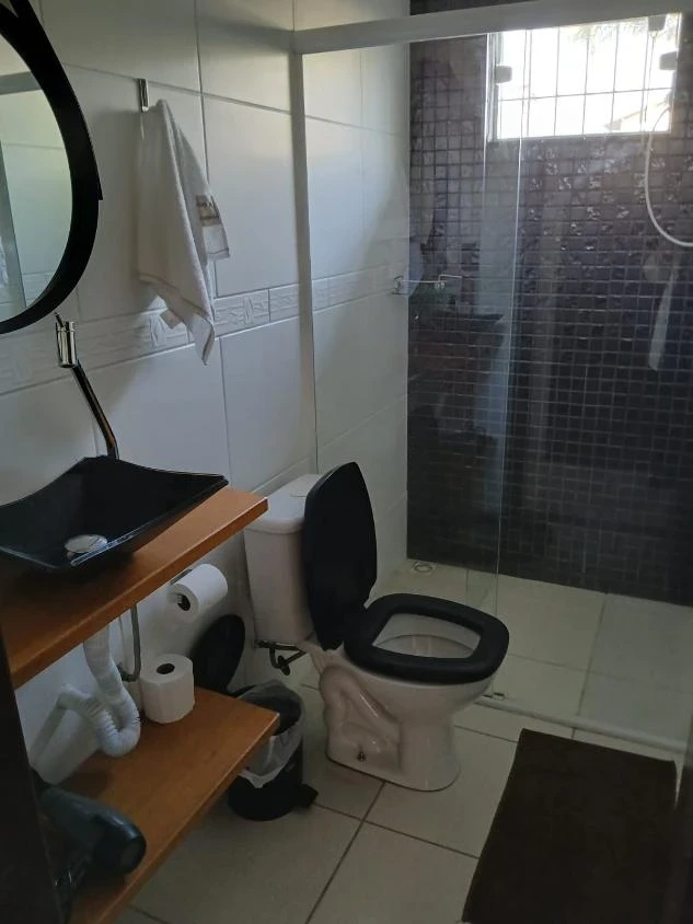 Casa Mobiliada com piscina á 300 metros do mar com 2 dormitórios – Praia Alegre – Penha – SC