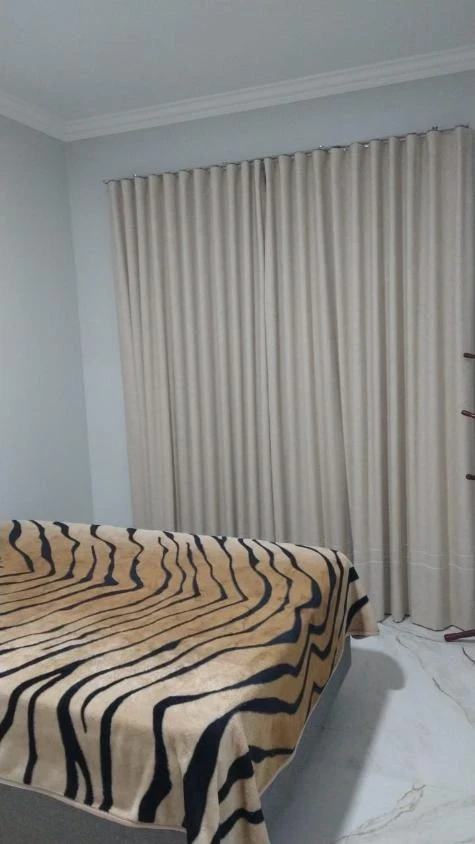 Casa Sozinha no terreno toda Mobiliada com 3 suítes +1 dormitório á 500 metros do mar – Centro – Penha – SC
