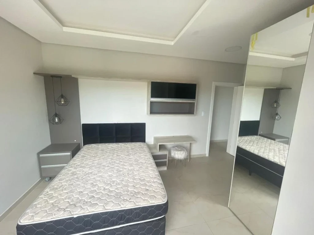 Sobrado Mobiliado com 3 dormitórios sendo 1 suíte apenas á 750 metros da praia – Itacolomi