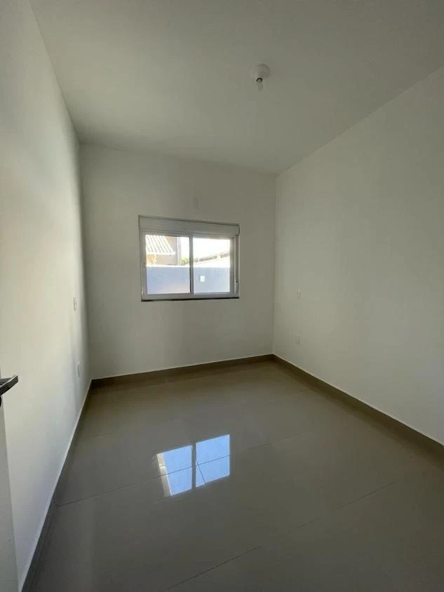 Casa Geminada com 1 suíte + 2 dormitórios á 700 metros do mar – Itacolomi – Balneário Piçarras – SC