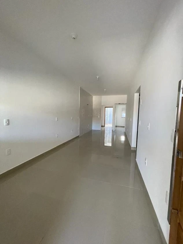 Casa Geminada com 1 suíte + 2 dormitórios á 700 metros do mar – Itacolomi – Balneário Piçarras – SC