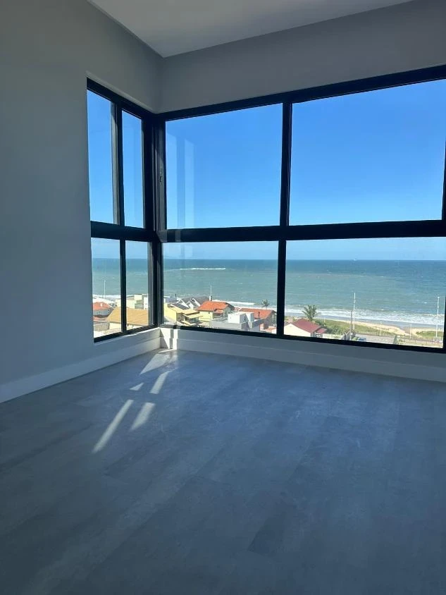 Apartamento Frente Mar com 3 suítes – Itacolomi – Balneário Piçarras – SC – Residencial Portier