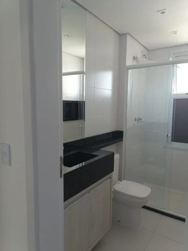 Apartamento Vista Mar Mobiliado com 1 suíte + 1 dormitório á 50 metros do mar – Itacolomi – Balneário Piçarras – SC- Venice Home Club