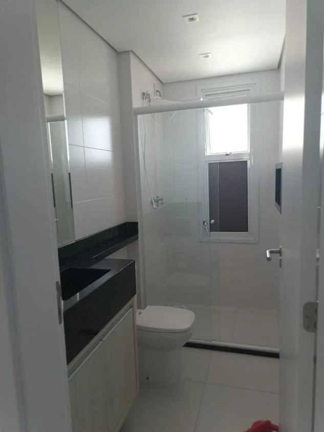 Apartamento Vista Mar Mobiliado com 1 suíte + 1 dormitório á 50 metros do mar – Itacolomi – Balneário Piçarras – SC- Venice Home Club