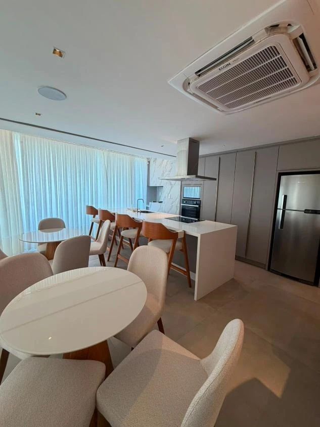 Apartamento Frente Mar com 3 suítes – Itacolomi – Balneário Piçarras – SC – Residencial Portier