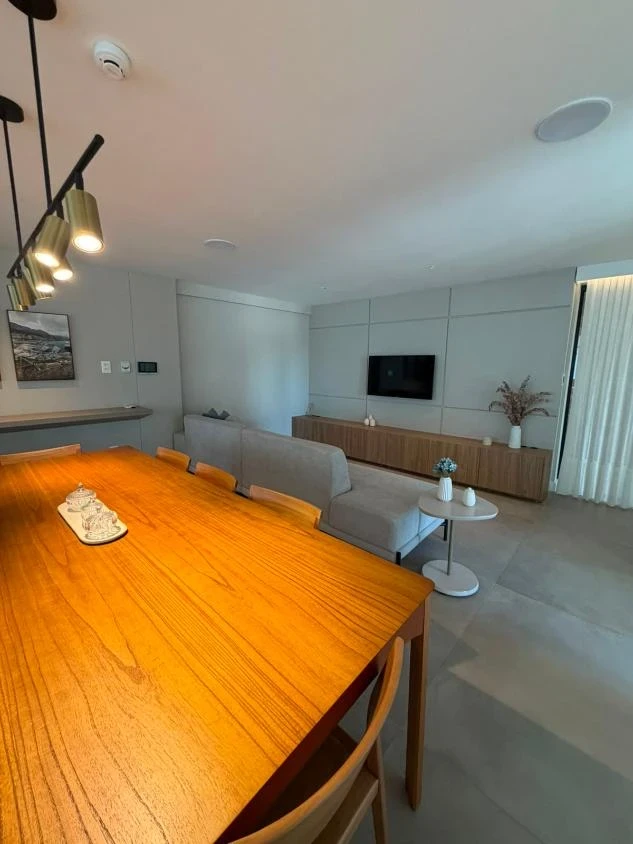 Apartamento Frente Mar com 3 suítes – Itacolomi – Balneário Piçarras – SC – Residencial Portier