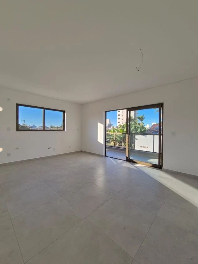 Apartamento com 1 suíte + 1 dormitório à 350 metros do mar – Itacolomi – Balneário Piçarras – SC – Saona Residence