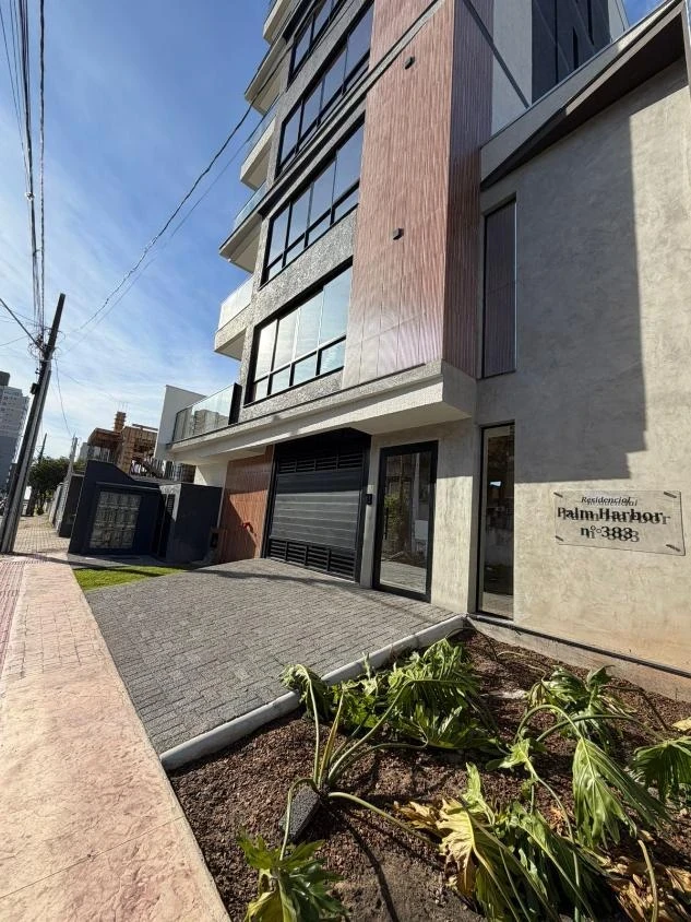 Apartamento com Elevador 1 suíte + 2 dormitórios á 350 metros do mar – Itacolomi – Balneário Piçarras – SC – Residencial Palm Harbor