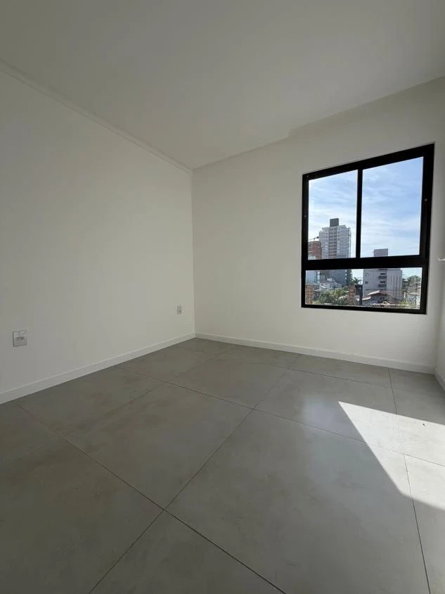Apartamento com Elevador 1 suíte + 2 dormitórios á 350 metros do mar – Itacolomi – Balneário Piçarras – SC – Residencial Palm Harbor