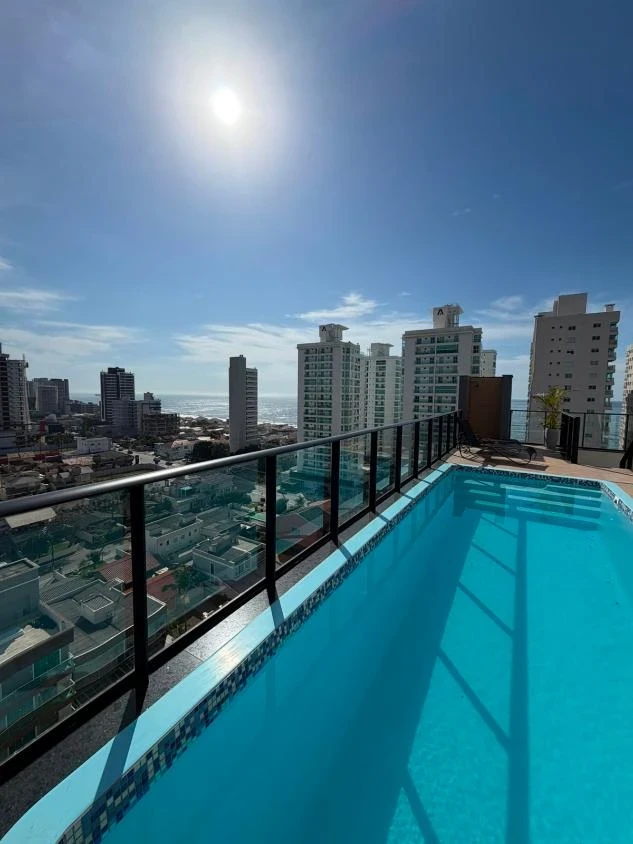 Apartamento com 1 suíte + 2 dormitórios á 250 metros do mar – Itacolomi – Balneário Piçarras – SC – Tenerife Residence