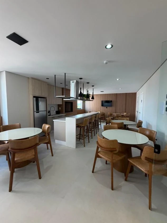 Apartamento com 1 suíte + 2 dormitórios á 250 metros do mar – Itacolomi – Balneário Piçarras – SC – Tenerife Residence