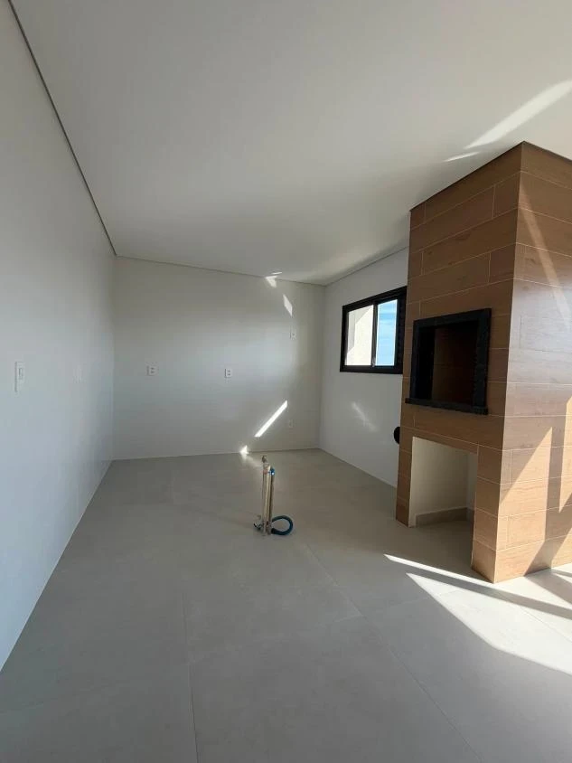 Apartamento com 1 suíte + 2 dormitórios á 250 metros do mar – Itacolomi – Balneário Piçarras – SC – Tenerife Residence