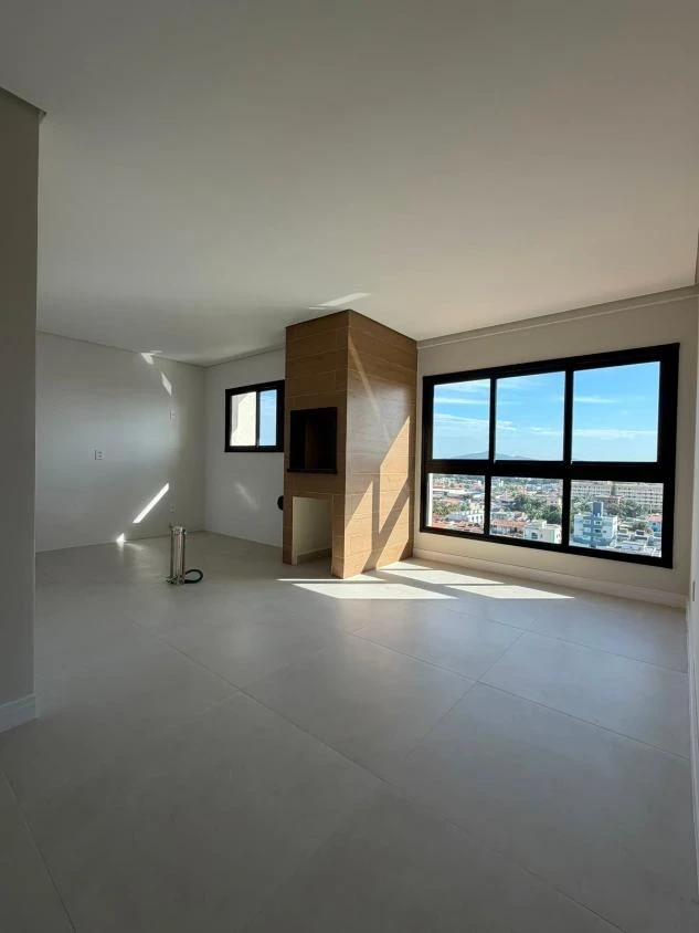 Apartamento com 1 suíte + 2 dormitórios á 250 metros do mar – Itacolomi – Balneário Piçarras – SC – Tenerife Residence