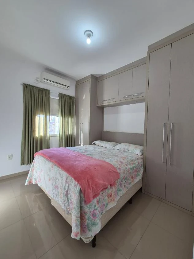 Apartamento Semi Mobiliado 2 dormitórios a 350m do mar em Balneário Piçarras – SC – Ed. Atalaia