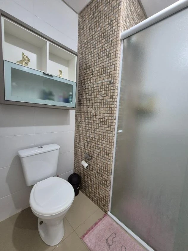 Apartamento Semi Mobiliado 2 dormitórios a 350m do mar em Balneário Piçarras – SC – Ed. Atalaia