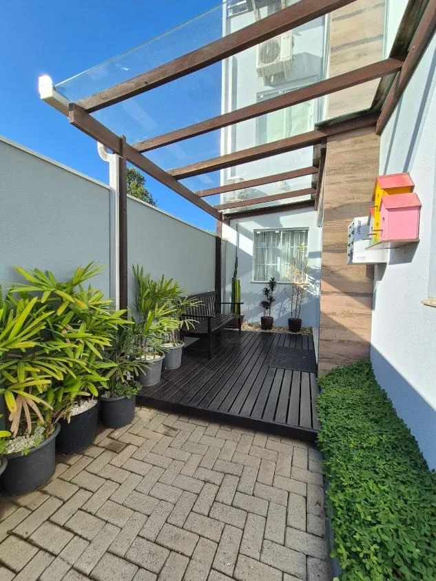 Apartamento Semi Mobiliado 2 dormitórios a 350m do mar em Balneário Piçarras – SC – Ed. Atalaia