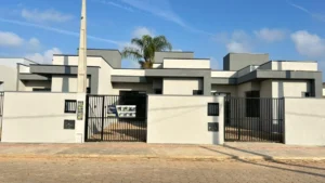 Casa Geminada com 1 suíte + 1 dormitório – Itacolomi – Balneário Piçarras – SC