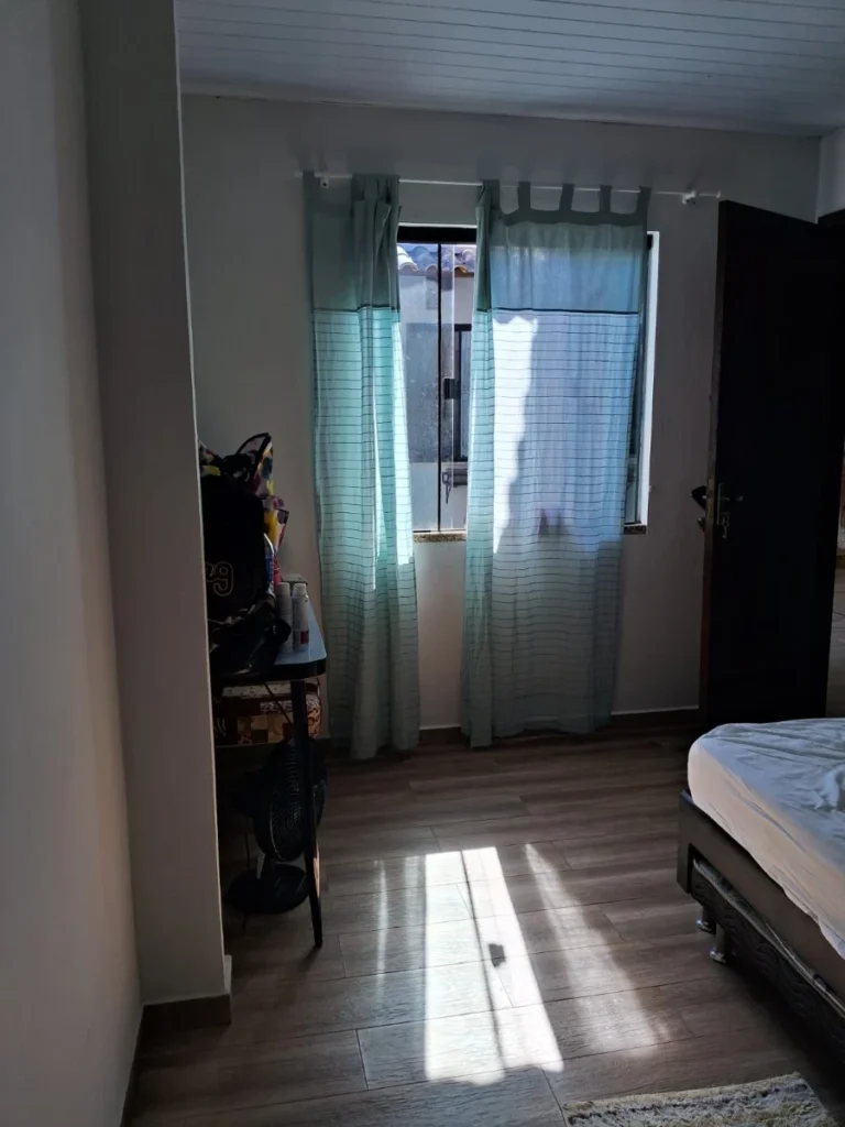 Excelente Casa Térrea Semi mobiliada a 650 metros do mar com 1 Suíte + 1 Dormitório no Itacolomi – Balneário Piçarras – SC