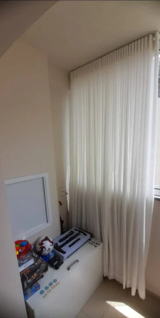 Apartamento mobiliado 2 quartos a 380m da praia em Itacolomi – Balneário Piçarras – SC – Cond. Liara