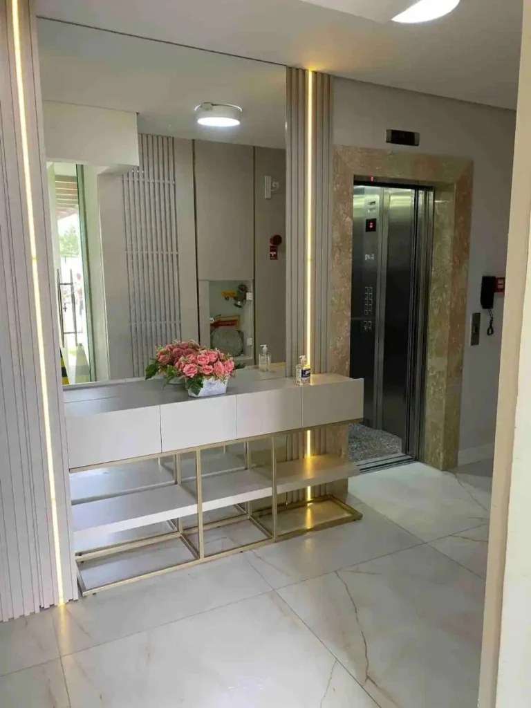 Apartamento mobiliado 2 quartos a 380m da praia em Itacolomi – Balneário Piçarras – SC – Cond. Liara